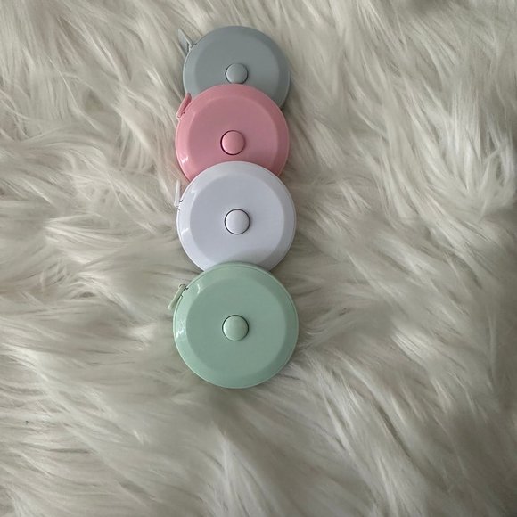 Compact Measuring Tape Roll (Random Color) - Picture 4 of 10